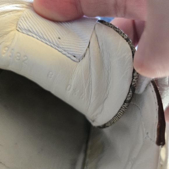 Gucci mens sneakers - Picture 3 of 7